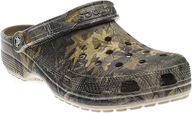 crocs men's classic realtree clogs