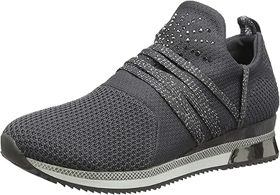 marco tozzi trainers black