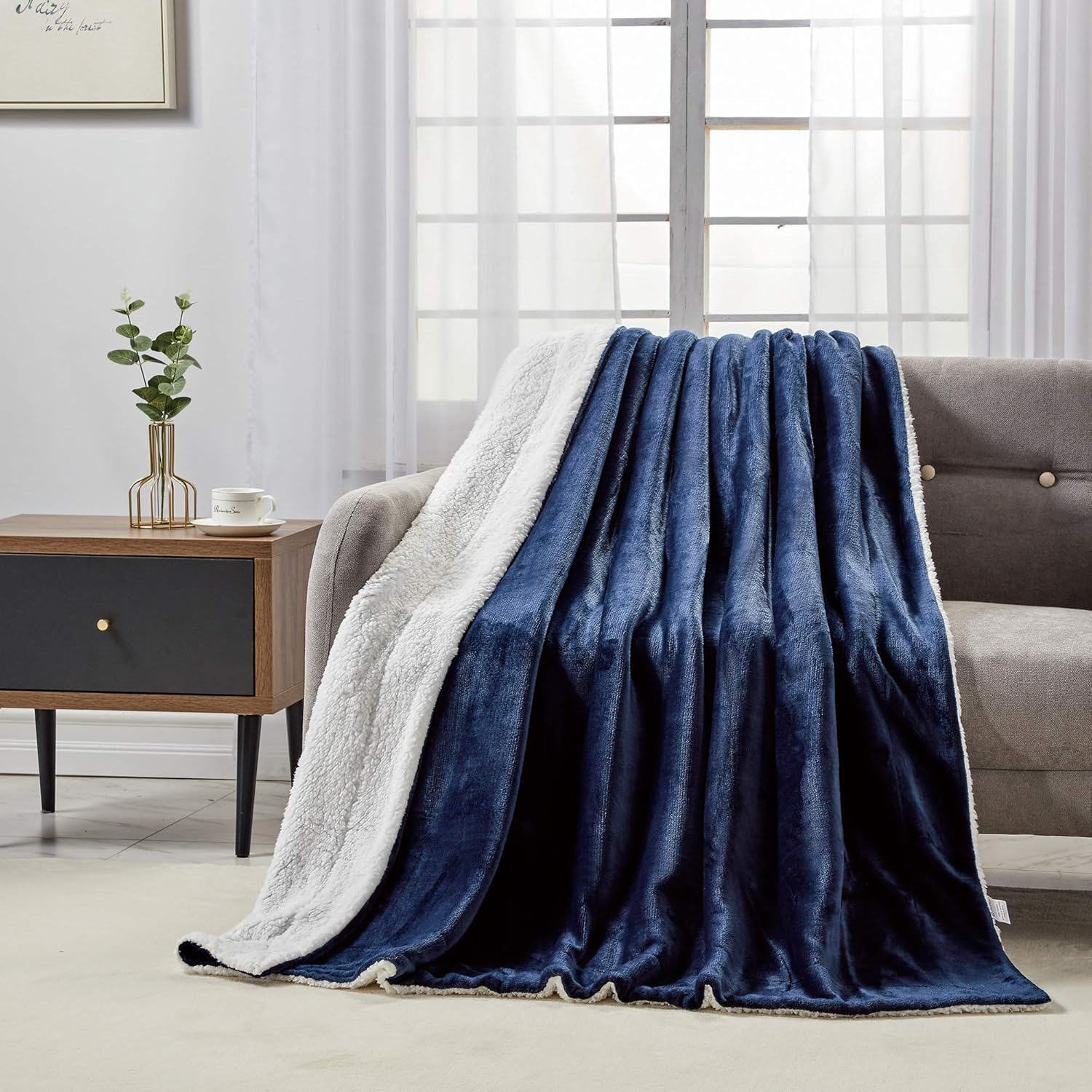 softan Sherpa Throw Blanket Super Soft Non Shedding Reversible Ultra