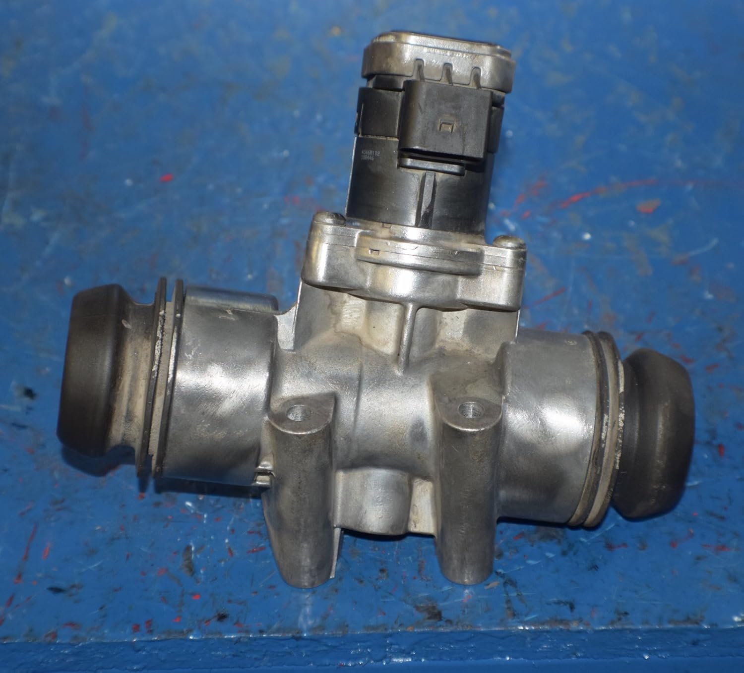 MERCEDES MBE4000 ENGINE EGR VALVE A46014219 NO CORE 4462 Amazon.ca