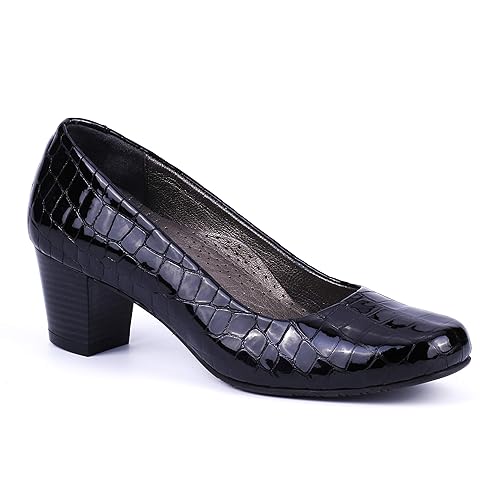 black flight attendant shoes