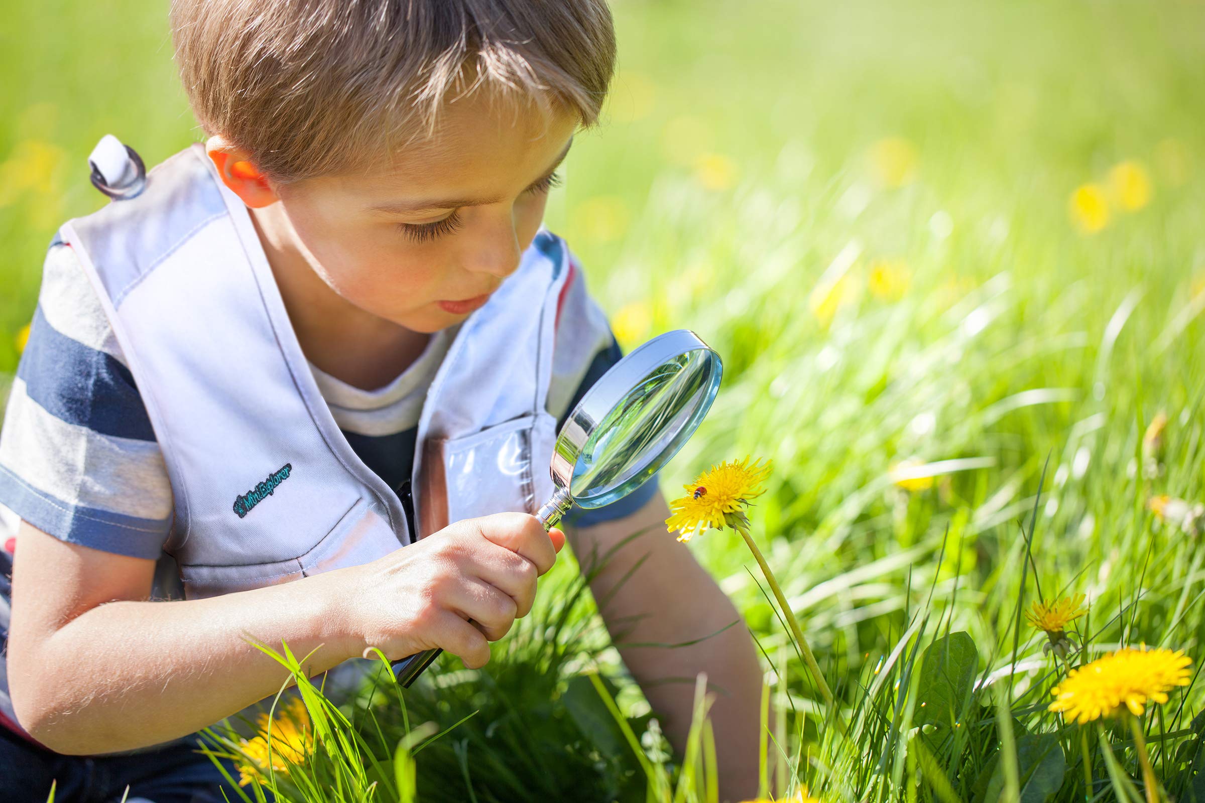 Kids Explorer Vest and Hat Costume - Backyard Safari Cargo Vest Kid Outdoor Activity - Gifts for Young Kids, Boys and Girls Ages 3-6
