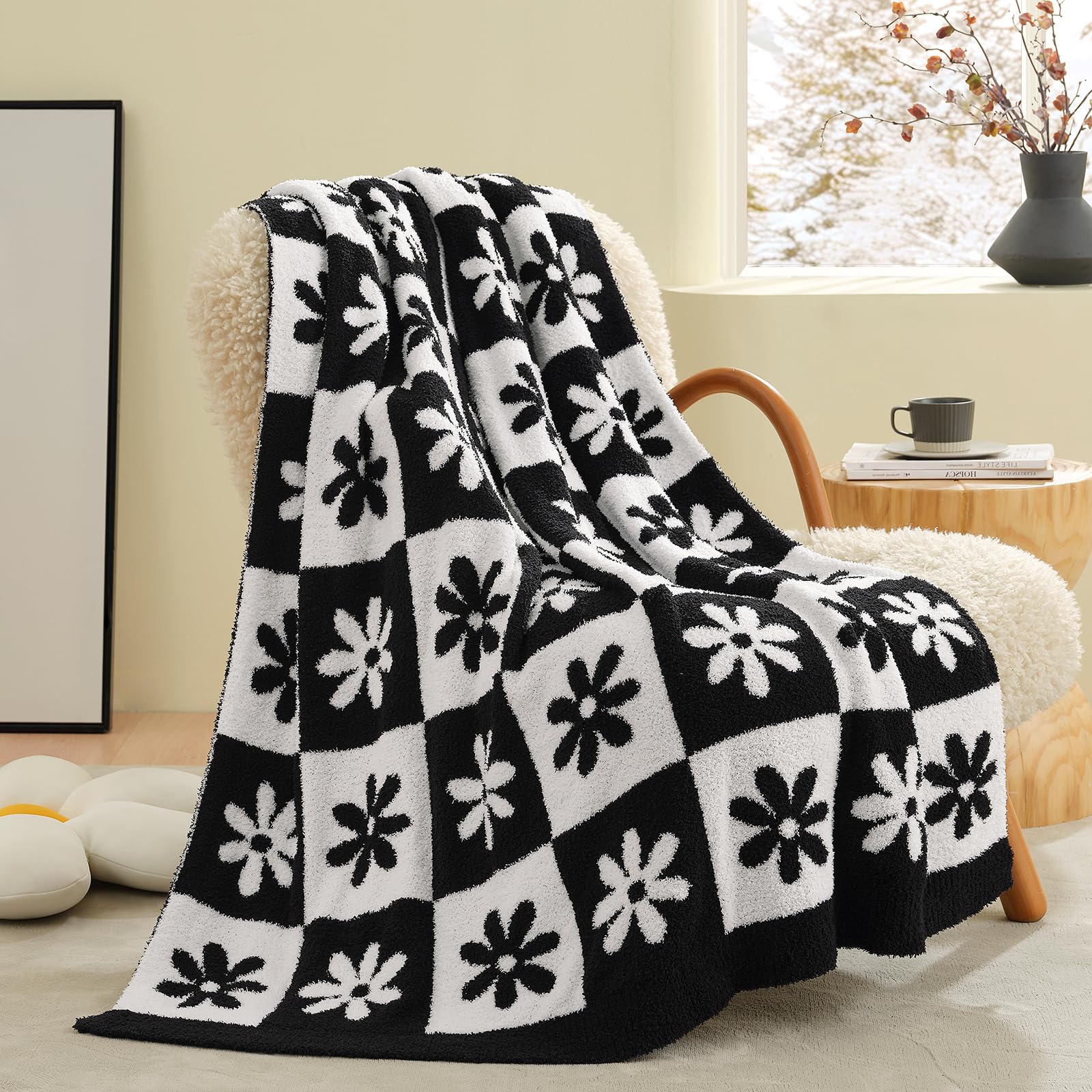 Snuggle Sac Checkered Blanket, Black Flower Throw Blanket for Couch Plaid Microfiber Fluffy Warm Cozy Fuzzy Soft Throw Blanket Reversible Checkerered Blankets for Sofa, Chair, Bed, 50x60 inches