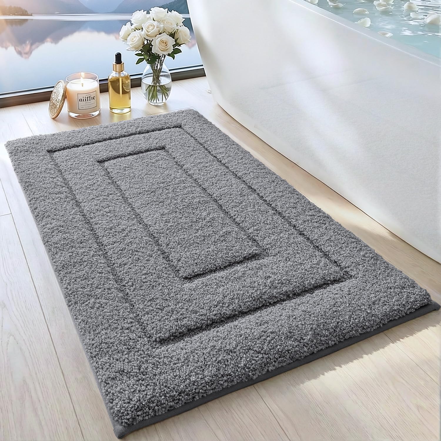 DEXI Bath Mat 50 x 80 cm, Extra Soft Absorbent Microfiber, Non-Slip Bathroom Mats, Machine Washable Rugs for Shower Floor, Grey