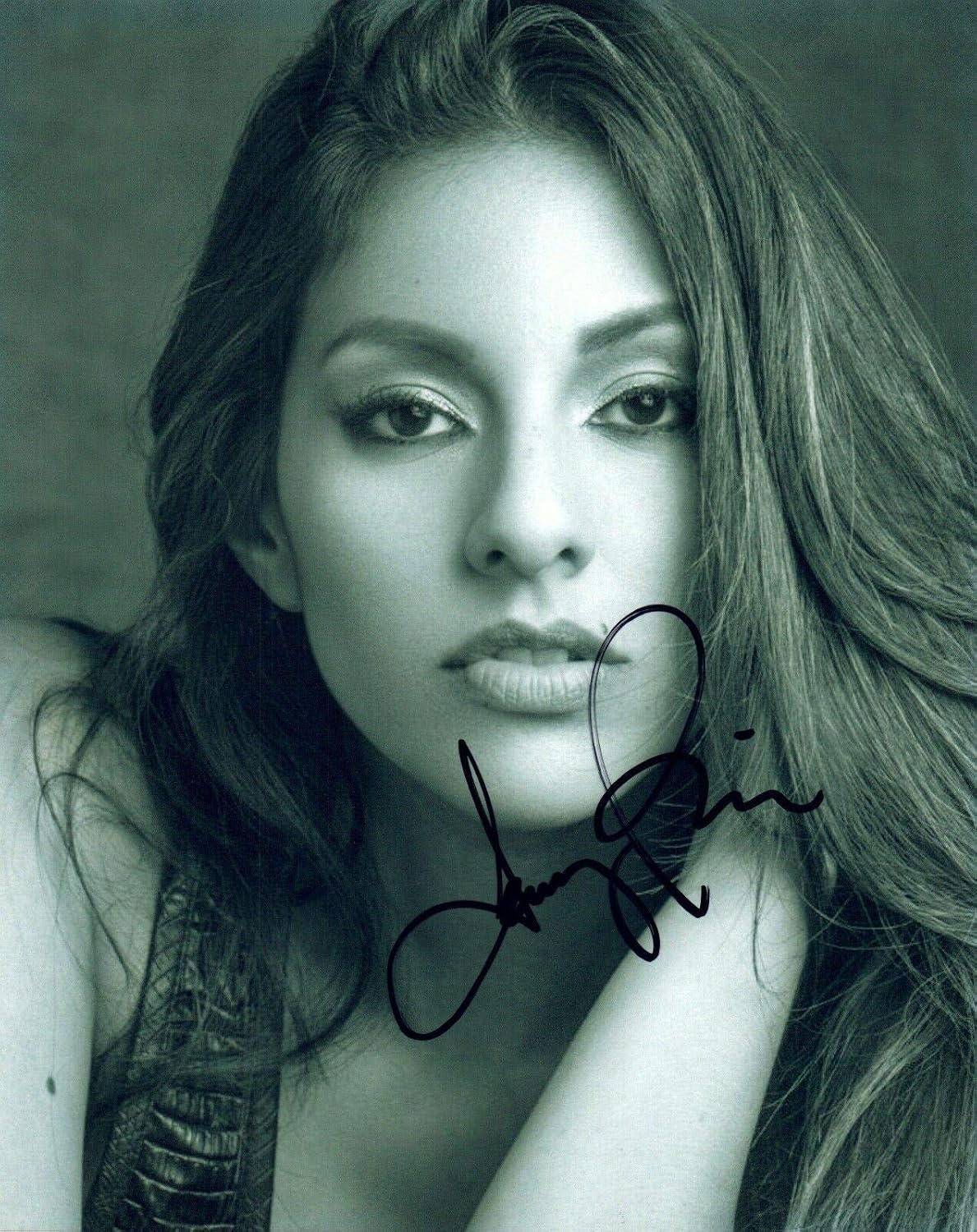 Tracy Perez Signed Autographed 8x10 Photo East Los High Actress