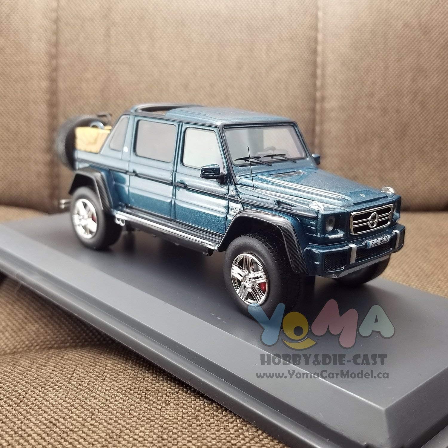 Schuco 450900400 450900400-Mercedes-Maybach G650, 1:43, Model Car, Model Vehicle, Blue/Metallic - Image 4