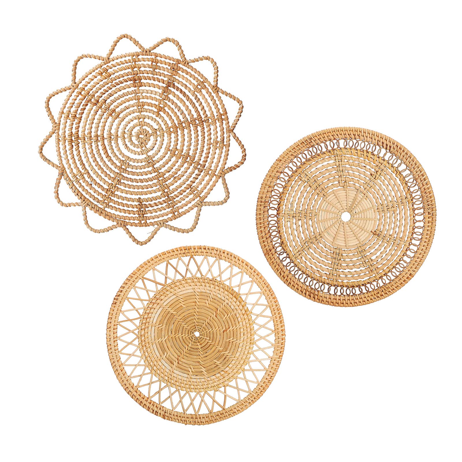 RXMORI Boho Wall Decor, Set of 3 Hanging Natural Woven Flat Round Wicker Baskets, Handmade Rustic Wall Art for Home Decor (30cm-30cm-33cm, A)