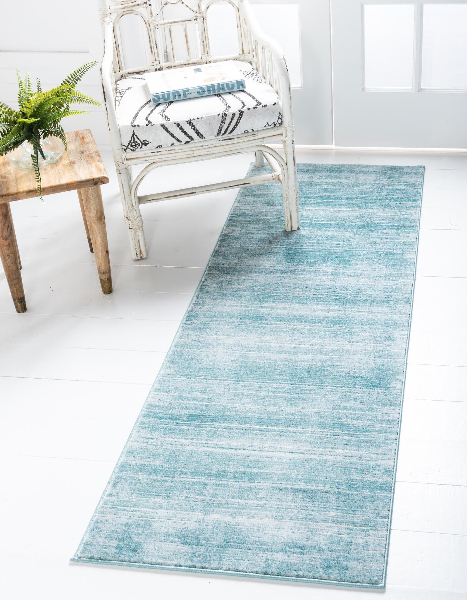 Unique Loom Jill Zarin Uptown Collection Area Rug – Madison Avenue (2′ 7″ x 8′ Runner Turquoise/Ivory)