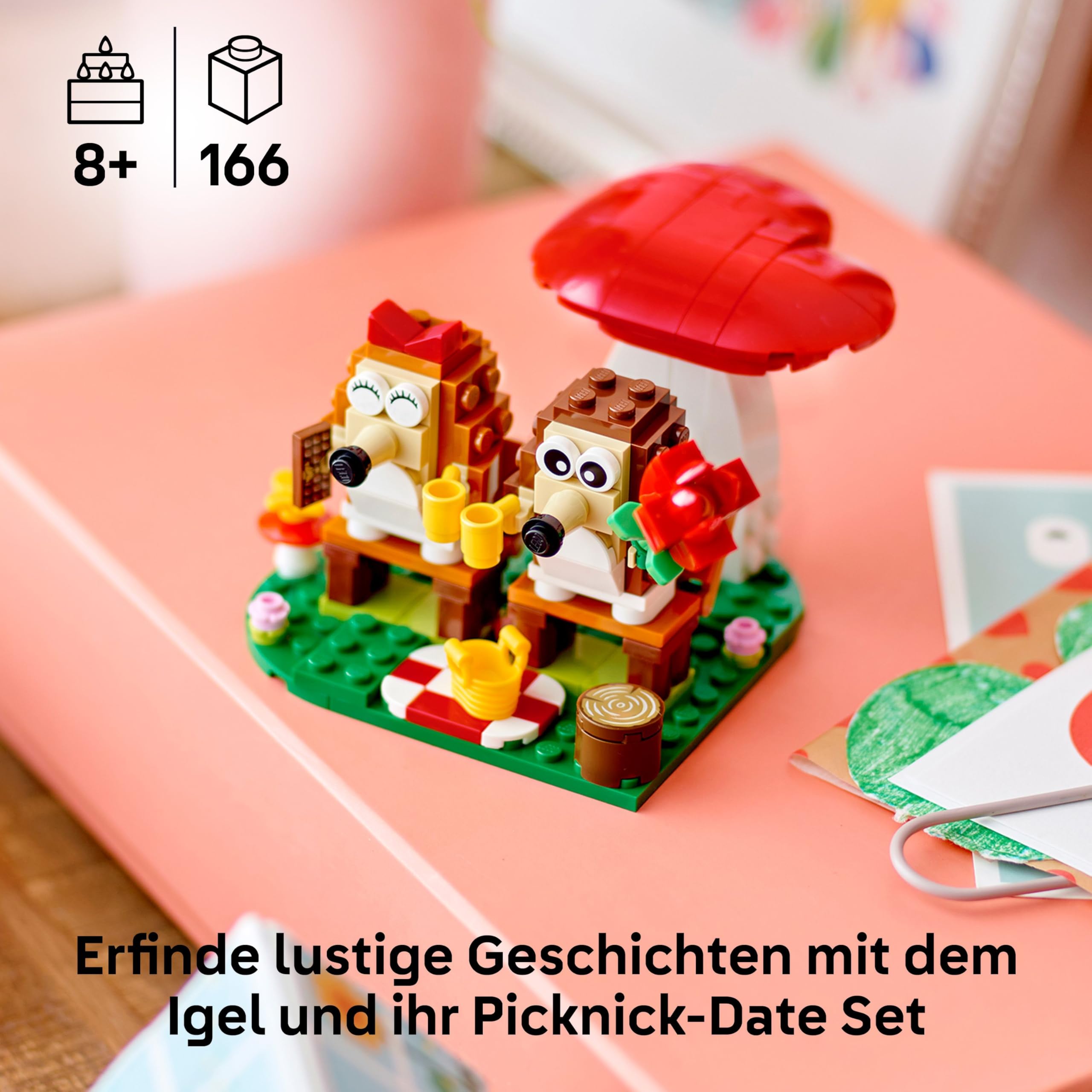 LEGO Igel und Ihr Picknick-Date, Tier-Spielset mit Pilzmodell, Bauset mit Naturkulisse für Kinder, Geschenkidee für Jungen und Mädchen ab 8 Jahren, die gern fantasievoll Spielen, Tierspielzeug 40711 2