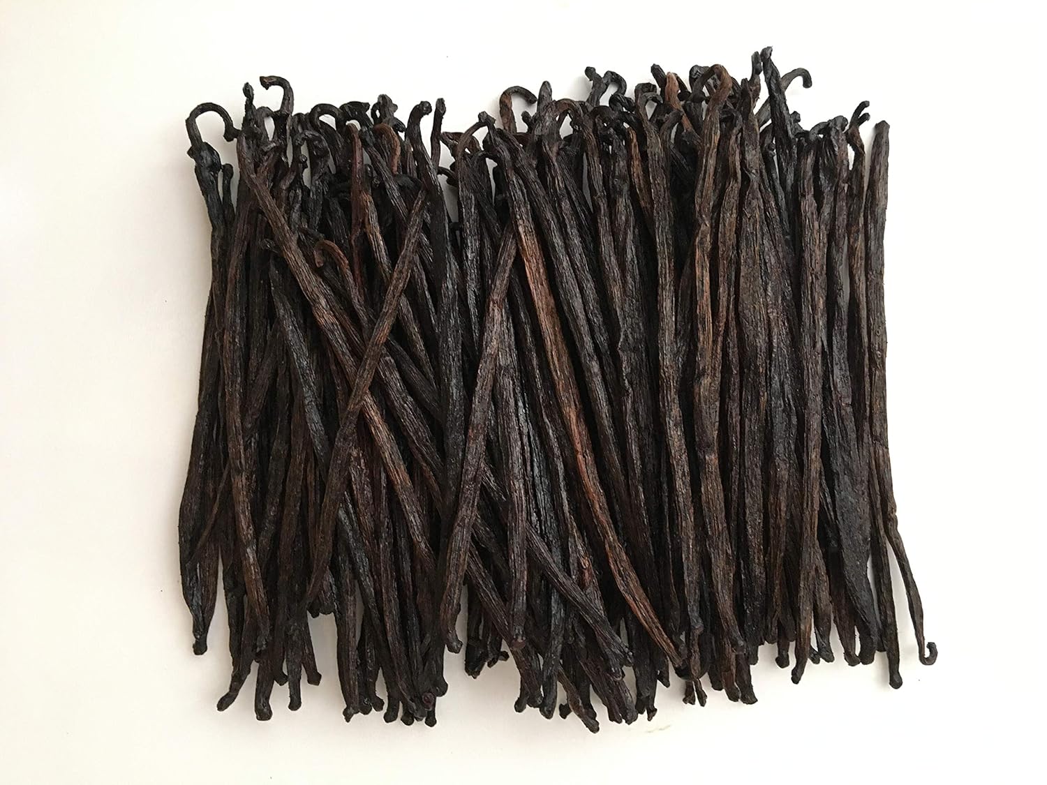 Madagascar Vanilla Beans Extract Exclusive Grade. 2 Ounces