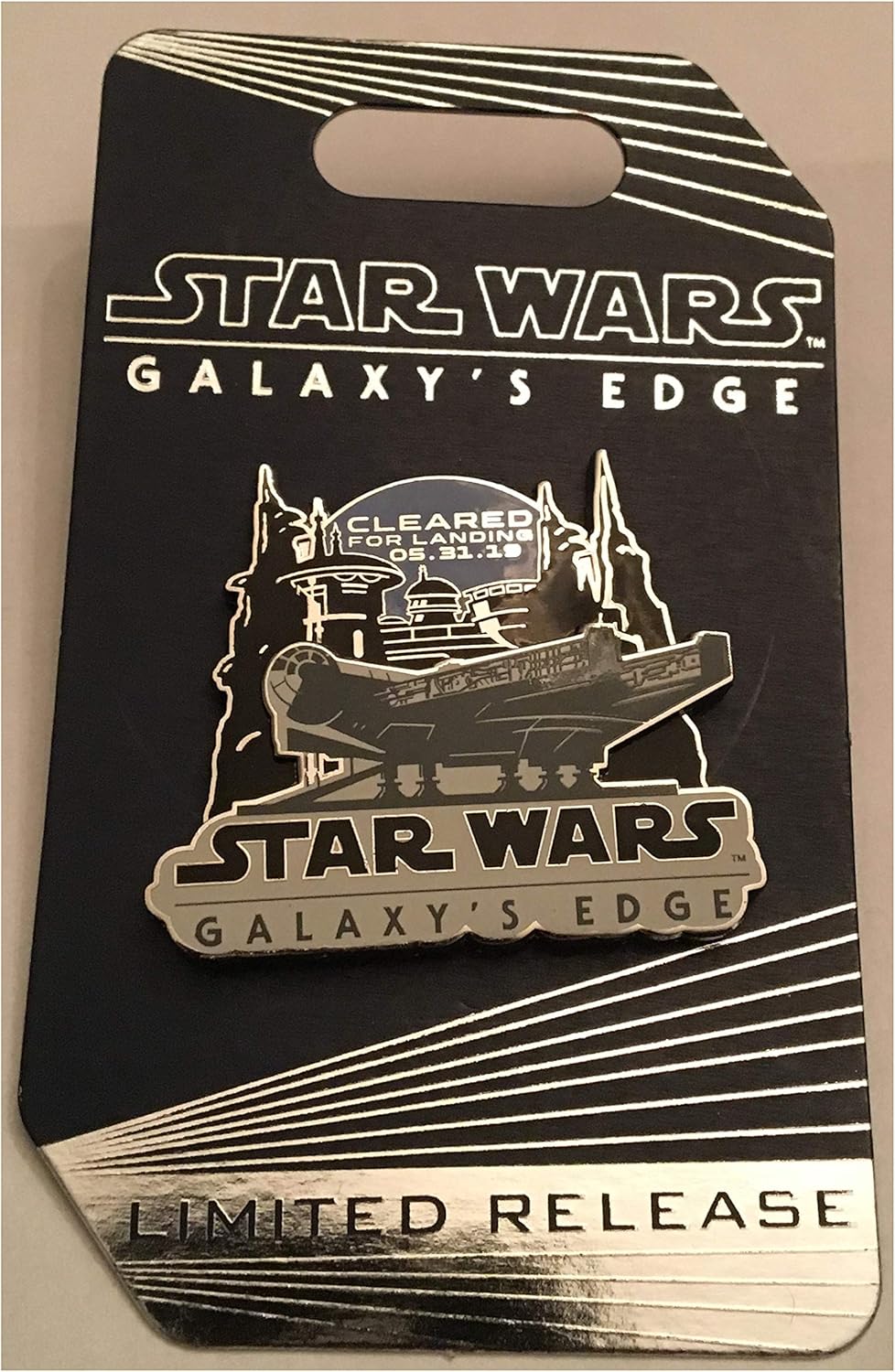 millennium falcon disney pin