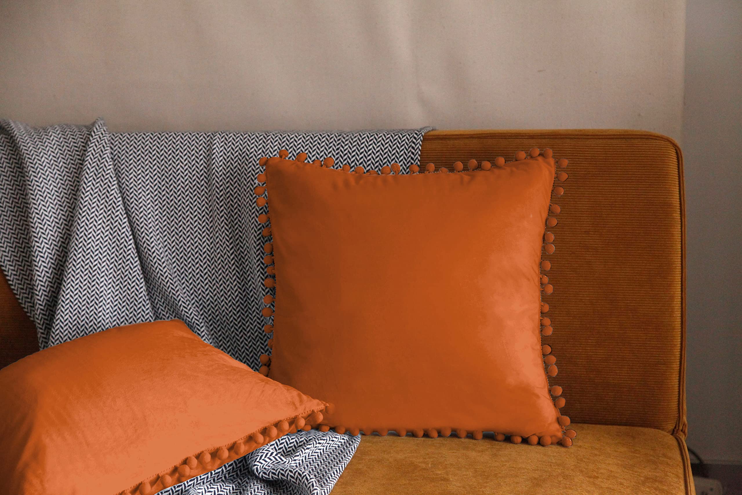 Pagnanno. Set of 2 Soft Velvet Cushion Covers 45x45cm(18x18 Inches) Pom Throw Pillowcases Square Cushion Covers for Chairs,living and bedroom with Invisible Zipper (18"x18" (Pack of 2), Burnt Orange)