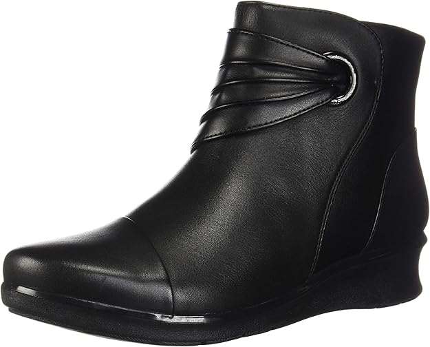 clarks women's hope track fashion boot