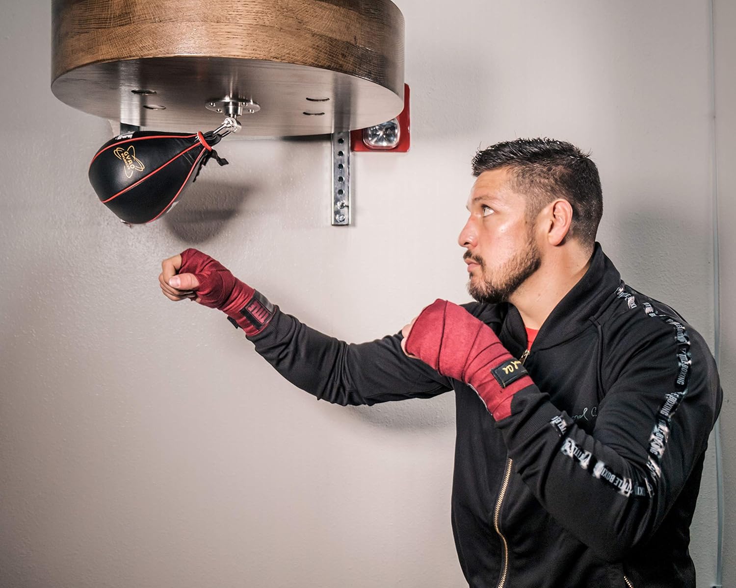 TITLE Boxing Gyro Balanced Speed Bags : Speed Punching Bags : Sports & Outdoors
