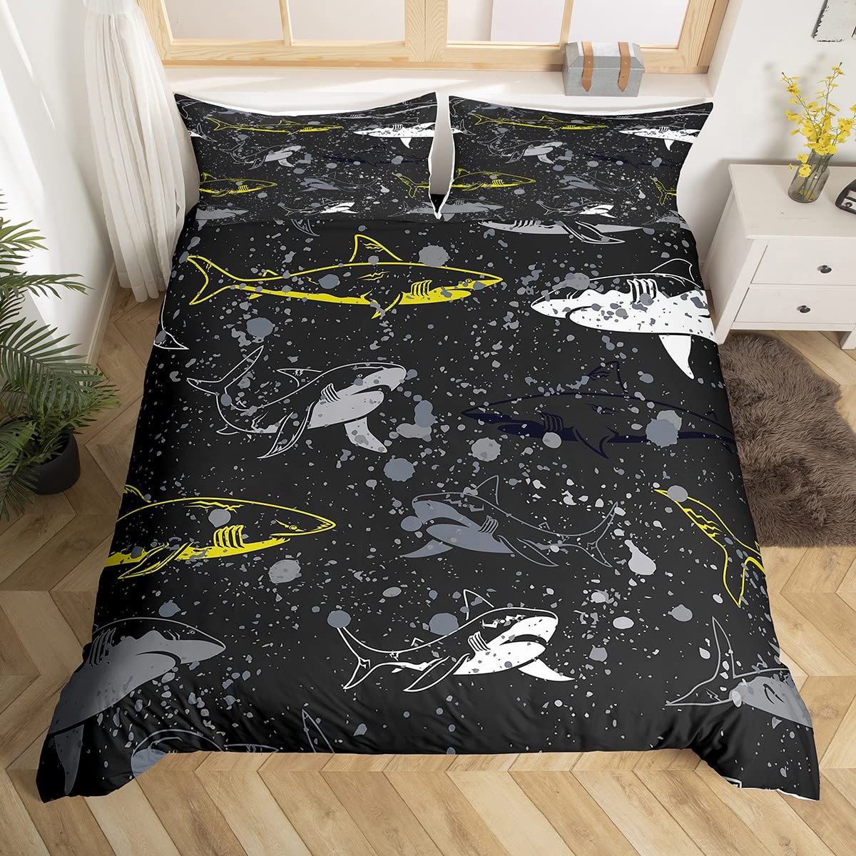 Loussiesd Graffiti Shark Comforter Cover Set Cartoon Shark Duvet Cover Set for Kids Boys Animal Bedding Set Shark Illustration Quilt Cover Black Duvet Cover Double Size