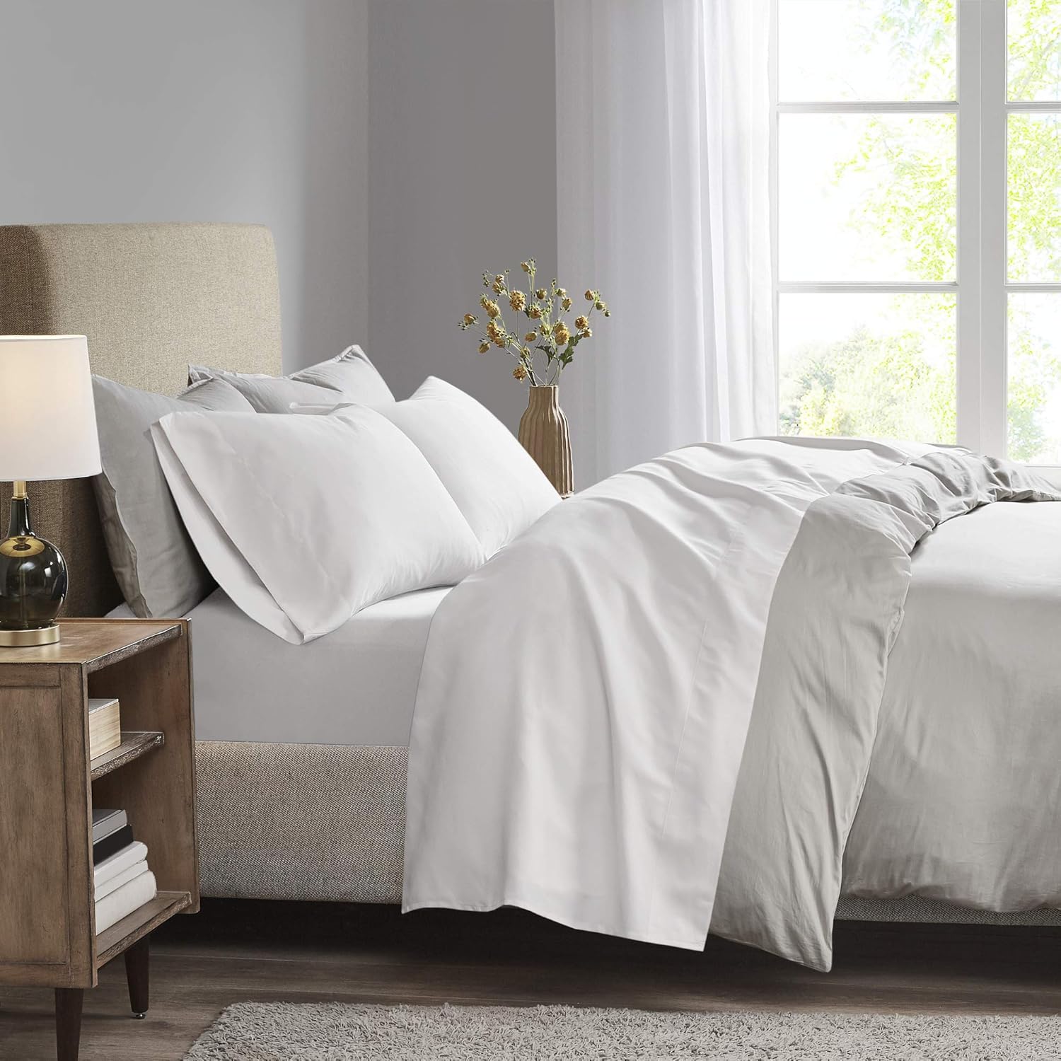 Madison Park 3M Microcell Moisture Wicking Stain Resistant, Queen, White