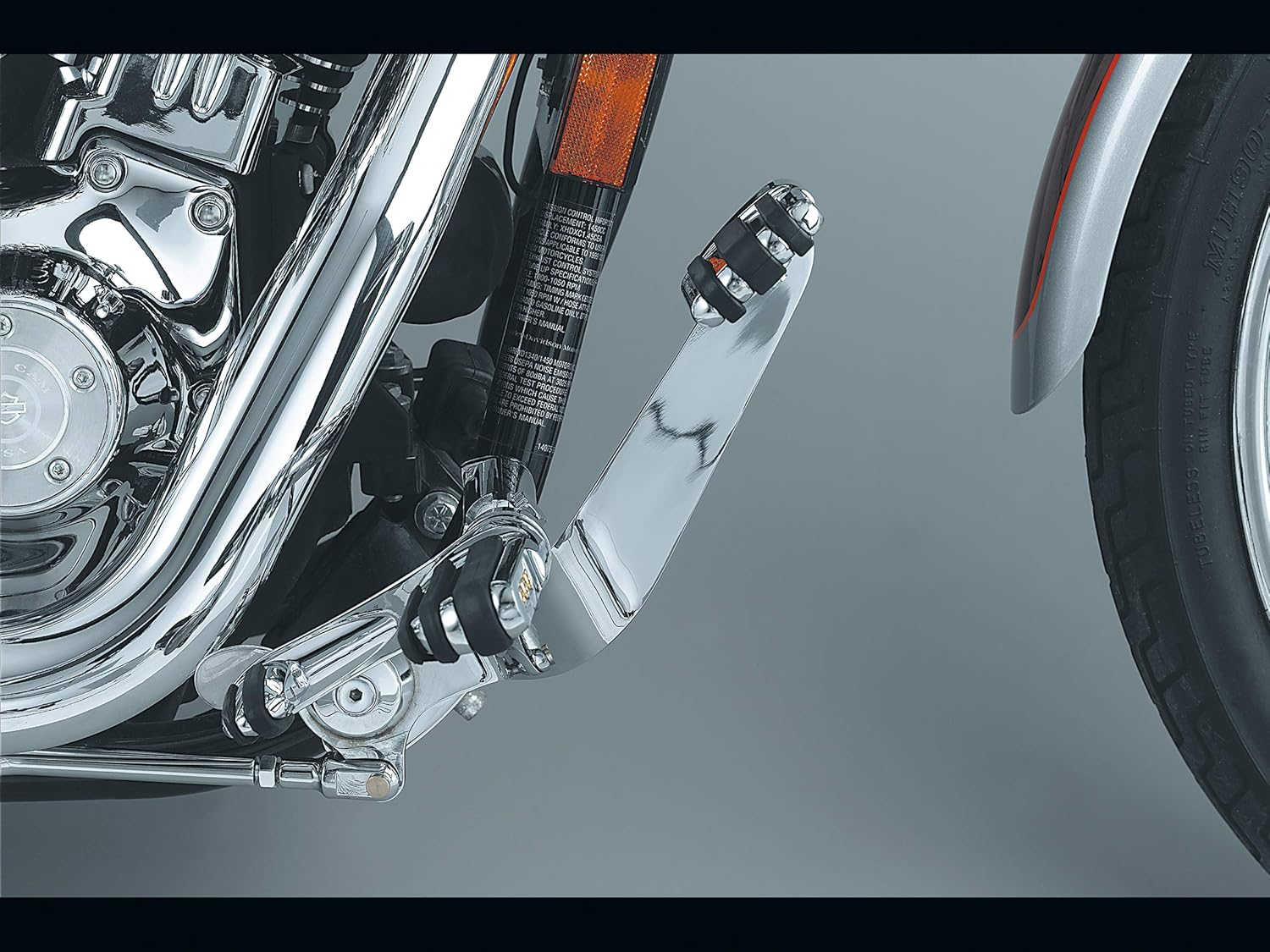 Chrome Forward Controls With Pegs Levers 2006 2011 Harley Dyna