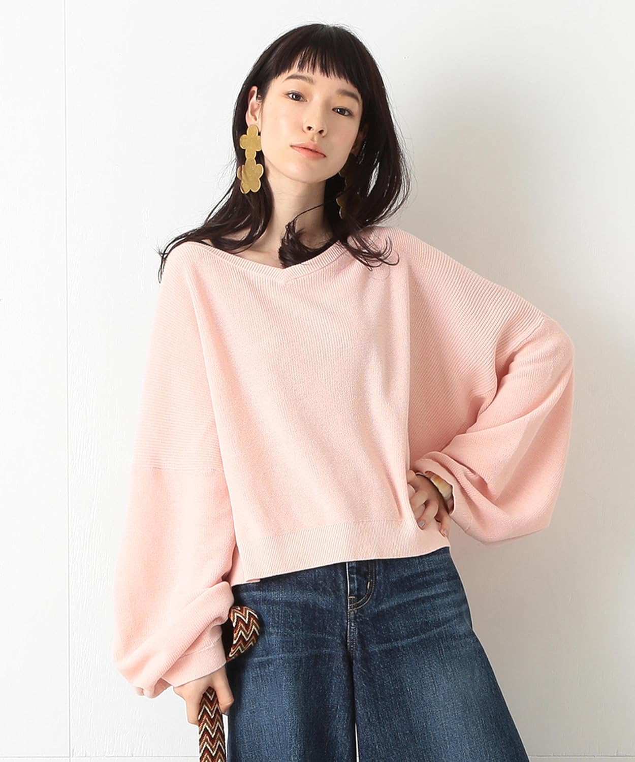 着るだけで気分華やぐ 大人に似合うピンクトップス Mylohas
