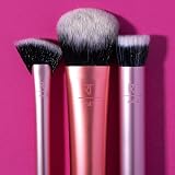 Real Techniques Seamless Complexion Brush for Liquid Cream Foundation Makeup view 7