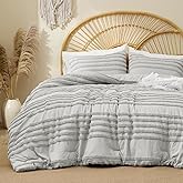 BEDELITE Boho Comforter Set Queen Size, Light Grey Tufted Striped Bed Set 3 Pieces, Soft Vintage Farmhouse Comforter for All Seasons, Boho Home Decor,Fluffy Jacquard Bedding with 2 Pillow Shams