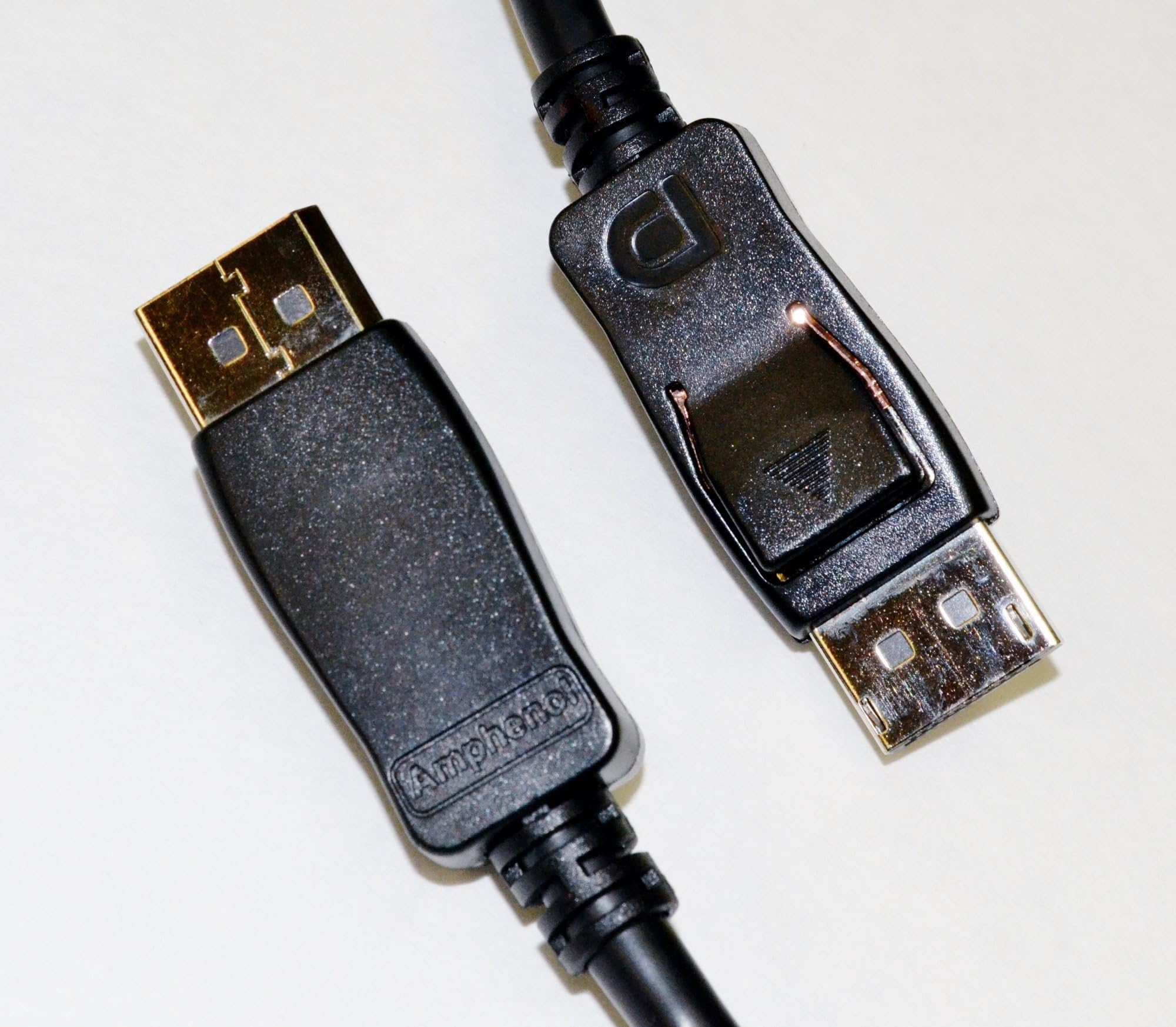 2m DisplayPort Cable - Amphenol DisplayPort 1.1 Certified Cable (6.6ft)
