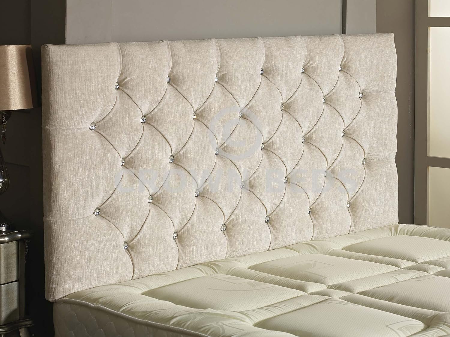 CHESTERFIELD DIAMANTE BUTTON HEADBOARD IN 2ft6,3ft,4ft,4ft6,5ft 