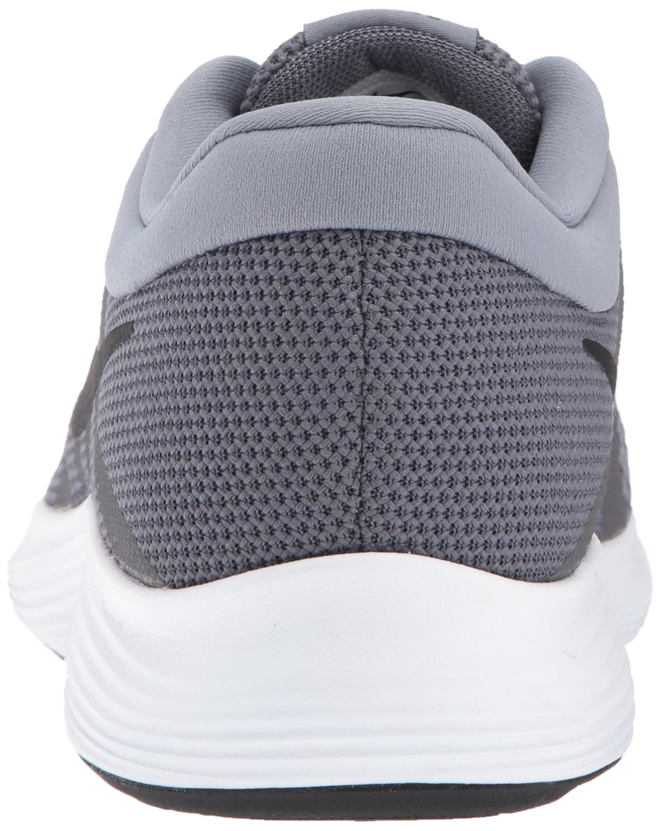 revolution 4 nike