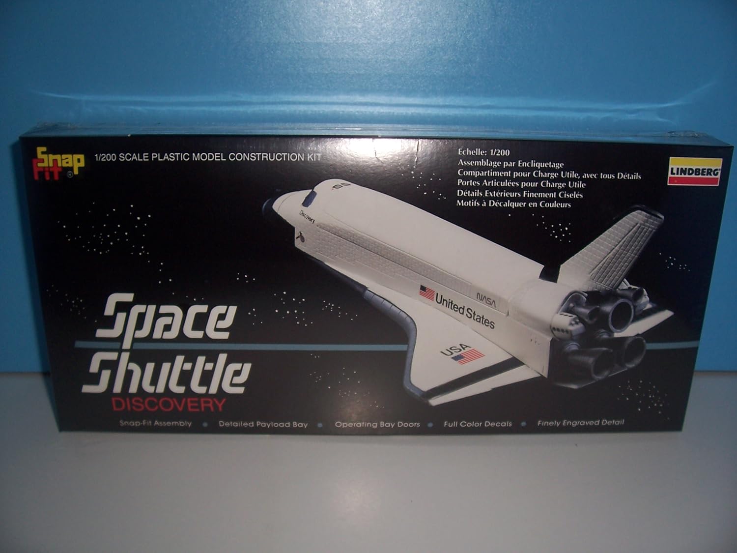 Lindberg 99001 Space Shuttle Discovery Snap Fit 1/200