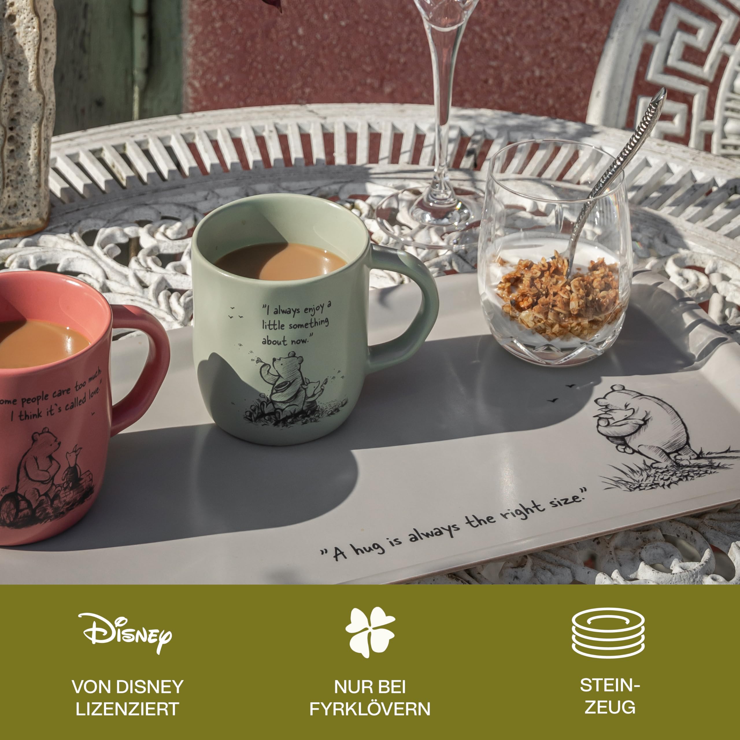 Fyrklövern Winnie Puuh Kaffeetasse Disney, 300 ml, Steinzeug, Spülmaschinenfest, Seidenmatte Glasur, inkl. Geschenkbox, Grün 2