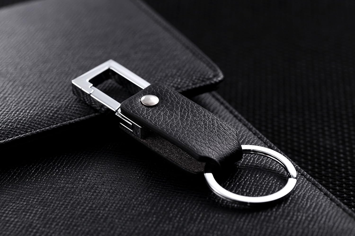 Cerbery - Elegant Leather Keyring with Rings and Gift Box, Black, M - Image 4