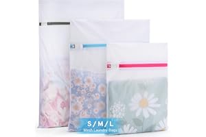 UREZORGEAR Mesh Laundry Bags for Delicates with Zipper, Lingerie Bags for Washing Delicates (White_Fine Mesh, Small, Medium and Large)