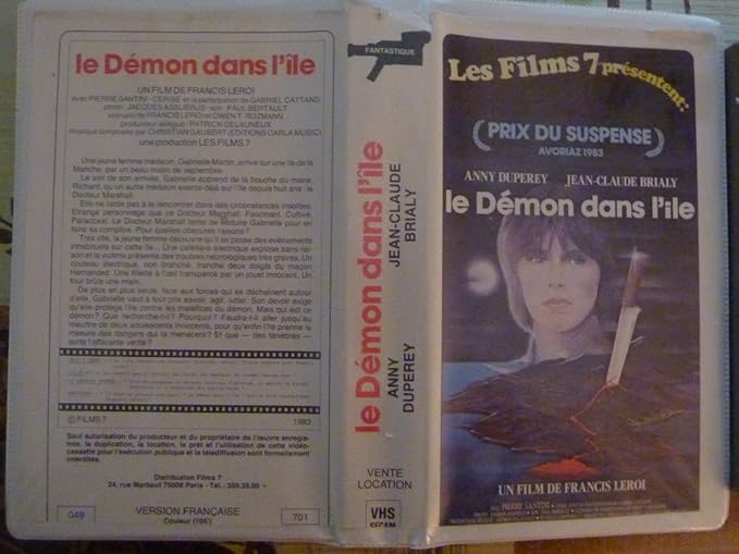 Le Démon Dans L île