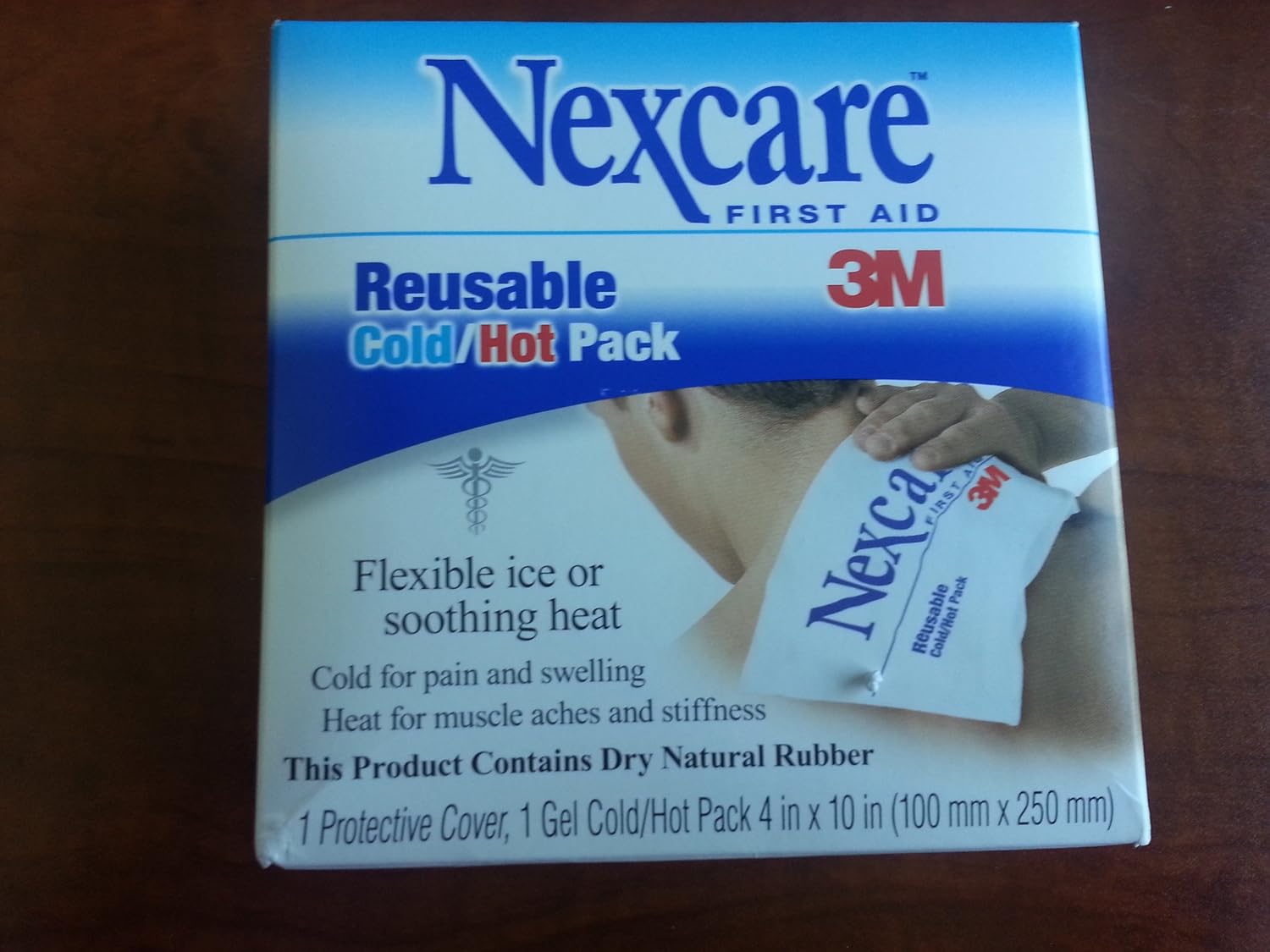 Nexcare Reusable Hot & Cold Flexible Gel Pack w/ Cover - 4" x 10": Home Improvement