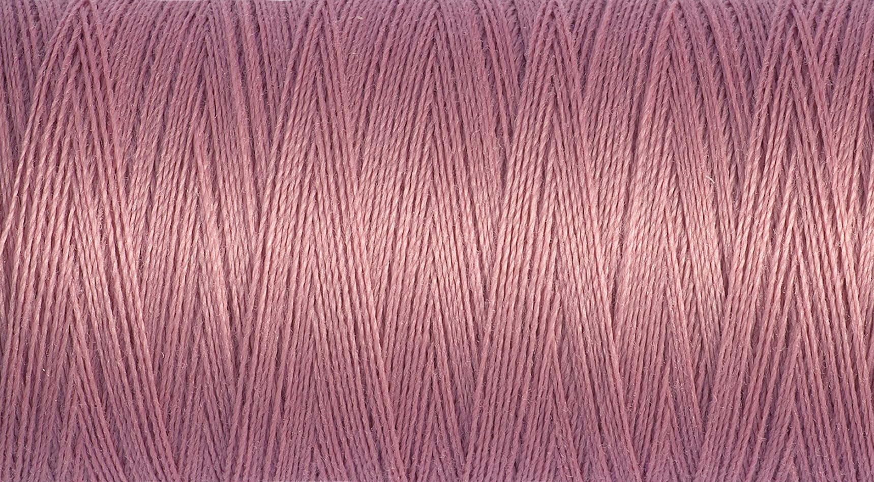 Gutermann Sew All Polyester Thread, Vintage Pink (0473), 250 Mtr, 5.5 x 2.7 x 2.7 cm — image 1