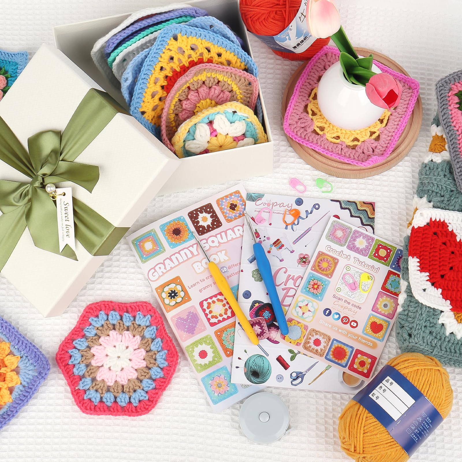 Coopay Crochet Kit for Beginners, Granny Square Crochet Kit with 2 Crochets Book & Video Card, Crochets Starter Kit for Adults Learn to Knitting, Granny Square Card Deck - 50 Mix & Match Designs