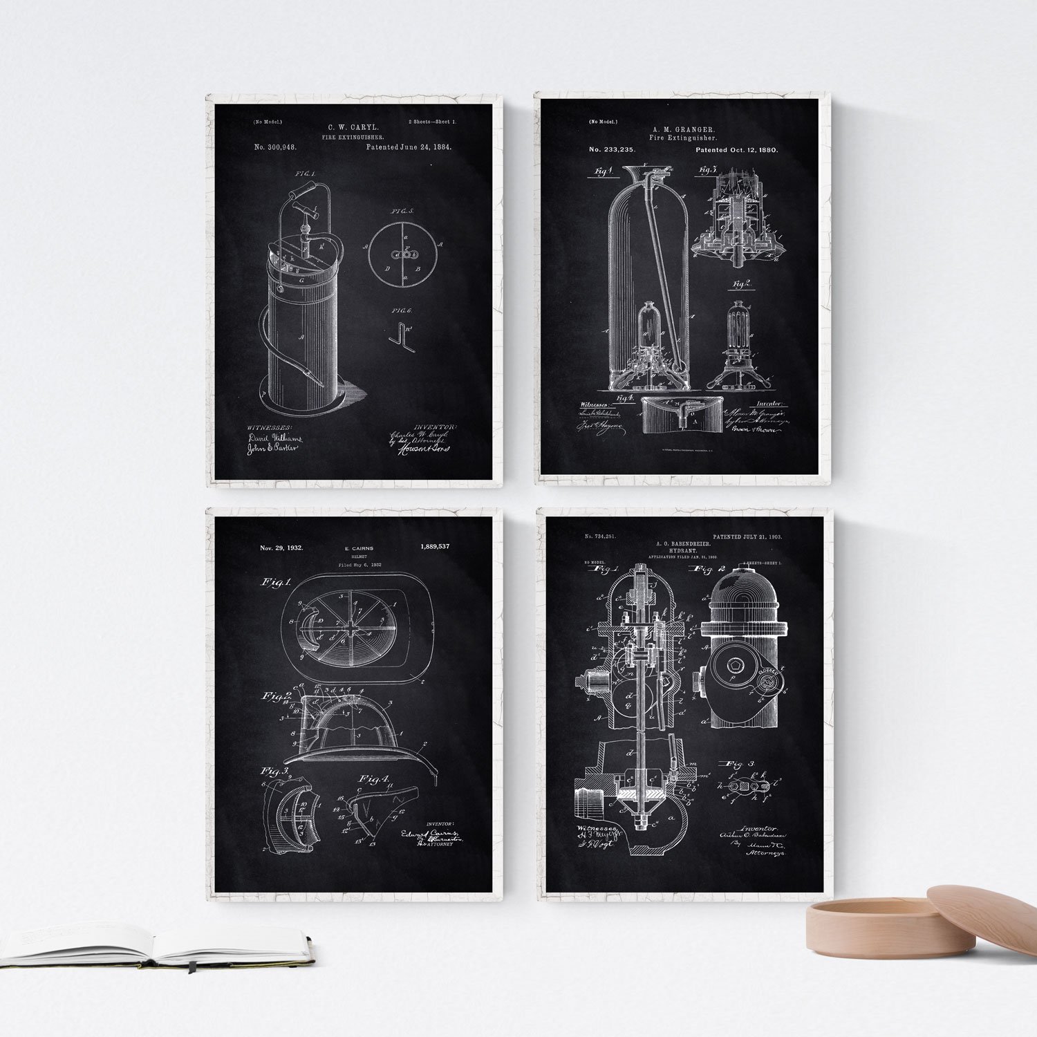 Nacnic BLACK - Pack with 4 blade PATENT fire department. Set posters with inventions and old patents. Choose the color you like. Printed on 250 grams — image 1