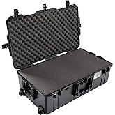 Pelican Air 1615 Case With Foam - Black
