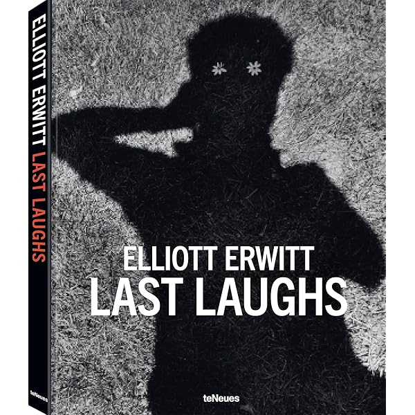 Amazon.com: Elliott Erwitt: Home Around the World