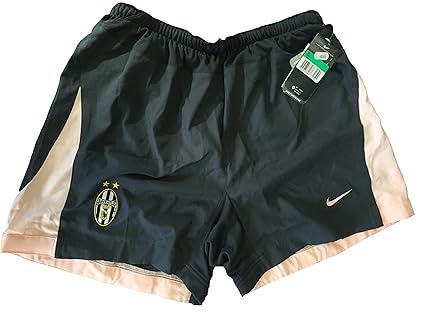 pantaloncini nike juventus