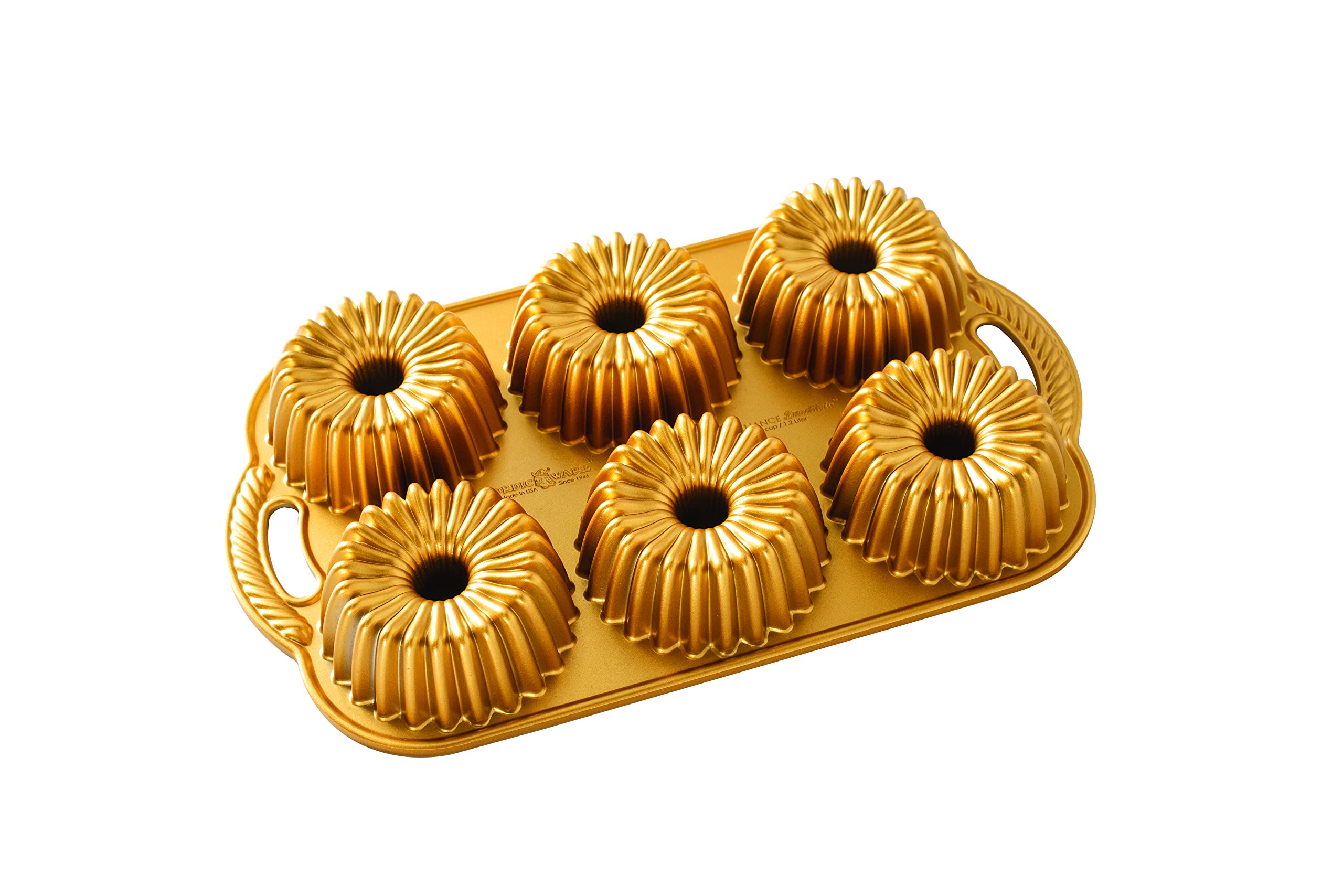Nordic Ware Brilliance Bundtlette Pan, Cast Aluminium Mini Bundt Tin, Bundt Cake Tin for 6 Cakes, Premium Cake Mould Made in The USA, Colour: Gold (NW 93377)