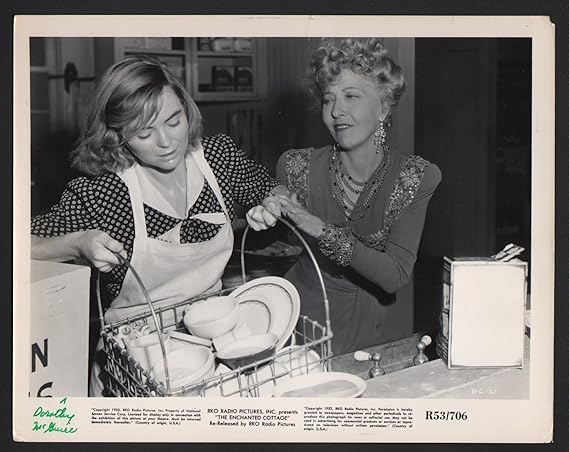 Movie Photo Enchanted Cottage Dorothy Mcguire And Mildred Natwick