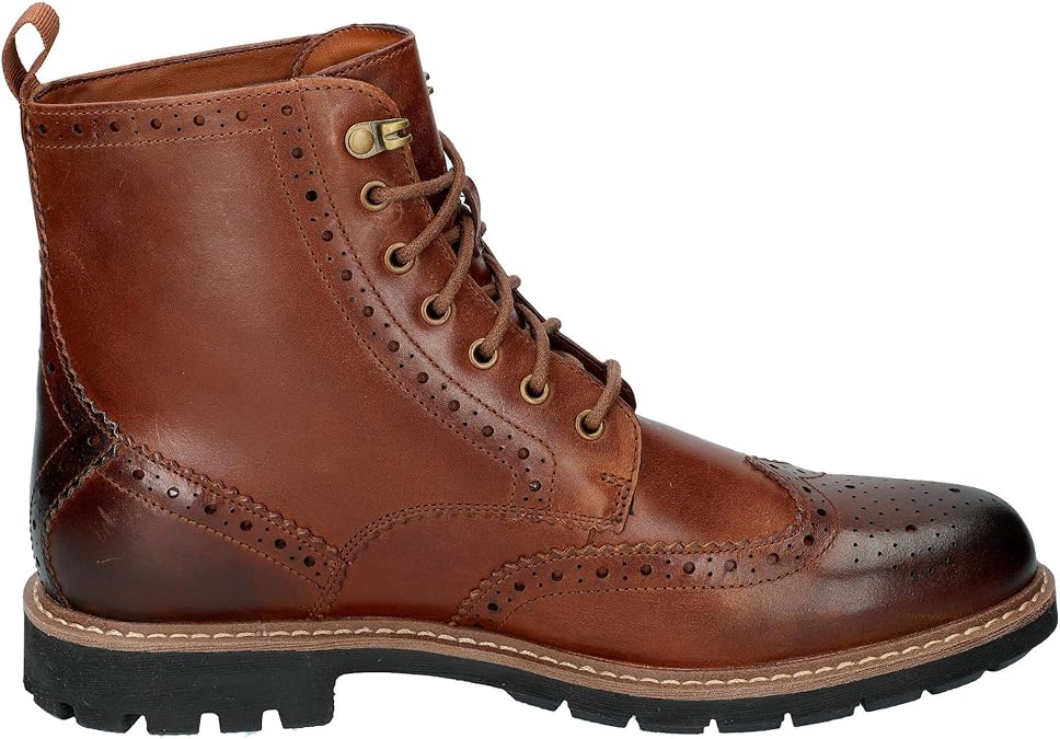 clarks men's batcombe lord chelsea boots