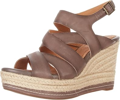 clarks amelia wedge