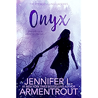 Onyx: A Lux Novel book cover
