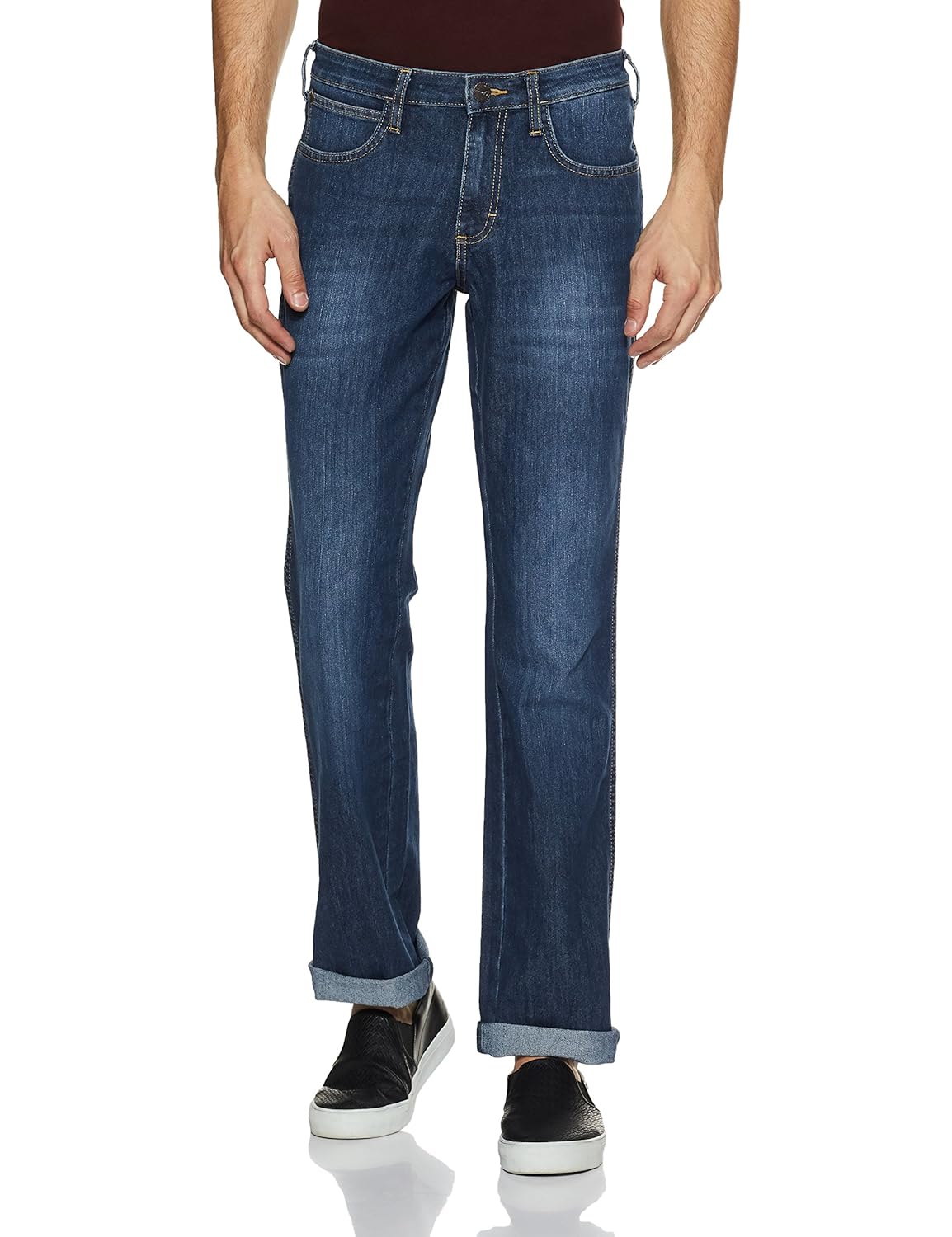 wrangler men's slim fit jeans
