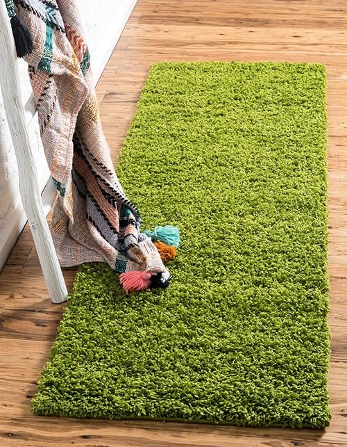 Unique Loom Solid Shag Collection Area Rug (2' x 6' 5" Runner, Grass Green)