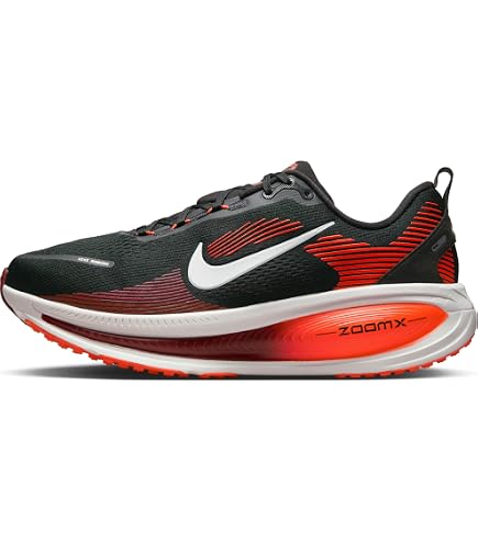 Amazon.com | Nike Vomero 18 - Men display picture 1