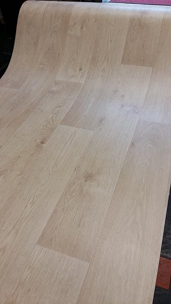 Linoleum prezzo al metro – Boiserie in ceramica per bagno