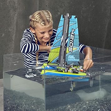 lego technic 42105 catamaran