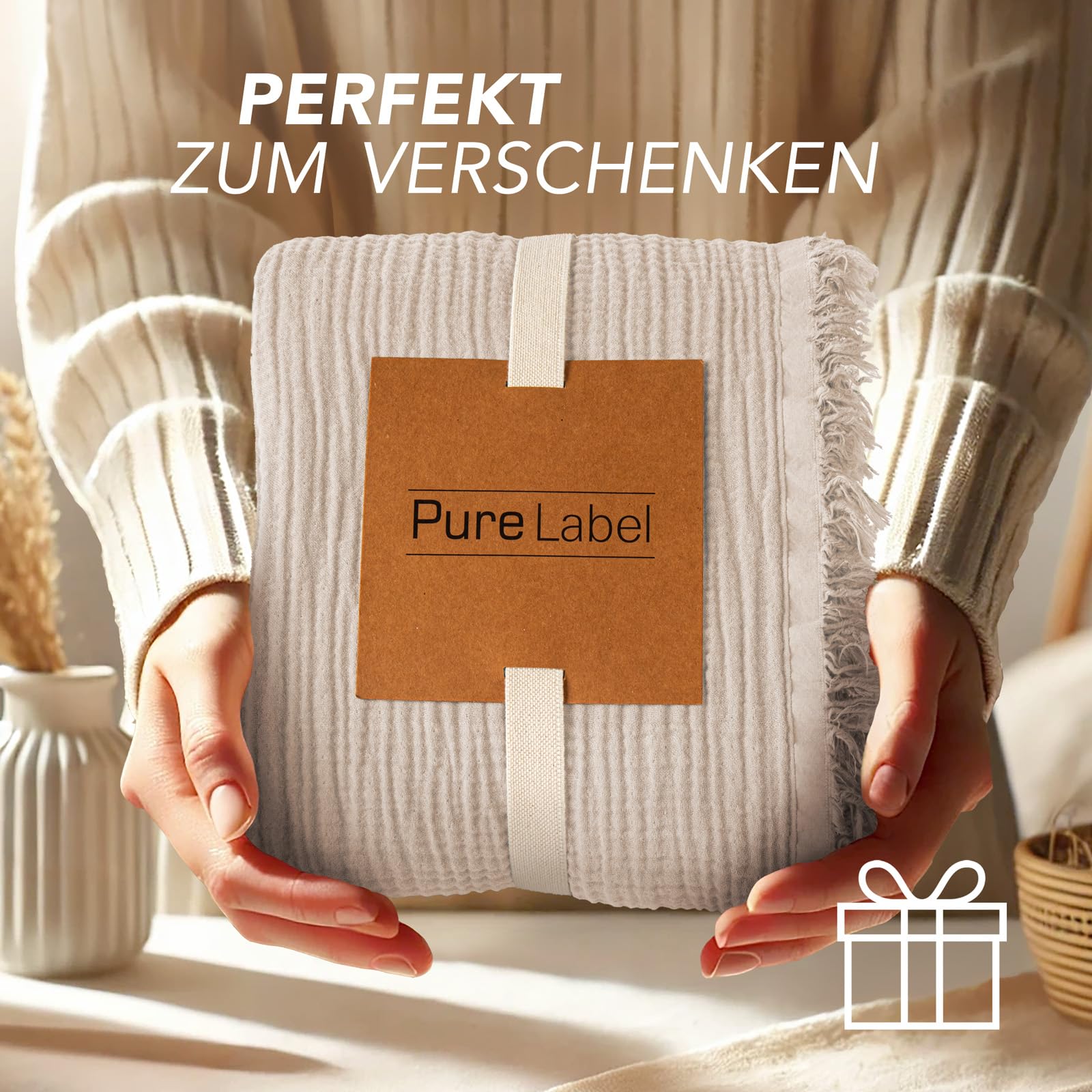Pure Label Musselin Decke 220x240cm - Oeko-Tex zertifizierte Tagesdecke aus 100% Baumwolle | Musselin Wohn- & Kuscheldecke für Couch und Sofa in XXL | 220 x 240 cm, Farbe der Decke Beige 3